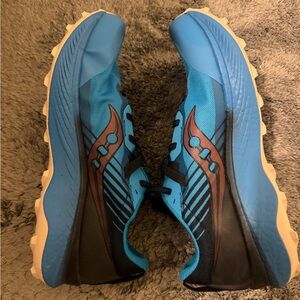 Brand new Saucony Men's Endorphin Edge Trail Shoes